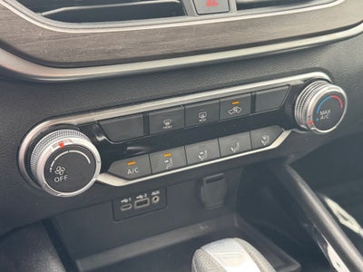 2024 Nissan Altima 2.5 SV FWD