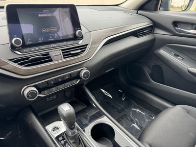 2024 Nissan Altima 2.5 SV FWD