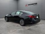 2024 Nissan Altima 2.5 SV FWD