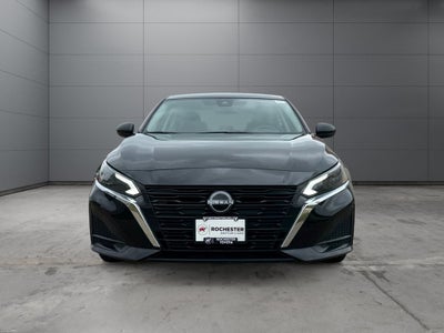 2024 Nissan Altima 2.5 SV FWD