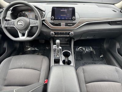 2024 Nissan Altima 2.5 SV FWD