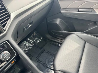 2022 Volkswagen Atlas Cross Sport 2.0T SEL R-Line AWD