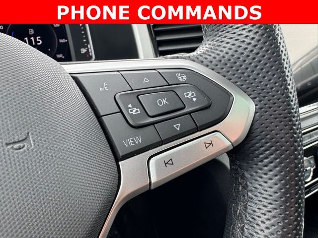 2022 Volkswagen Atlas Cross Sport 2.0T SEL R-Line AWD