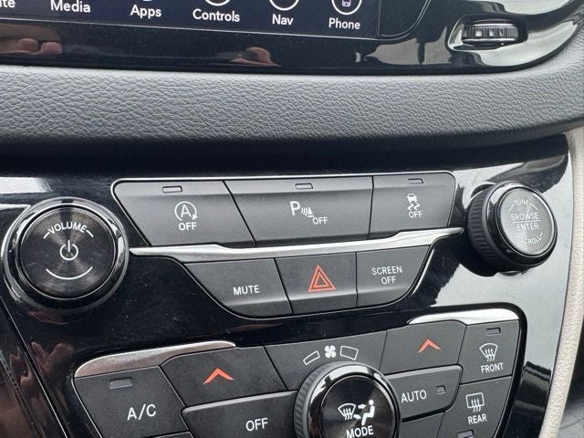 2018 Chrysler Pacifica Touring L FWD