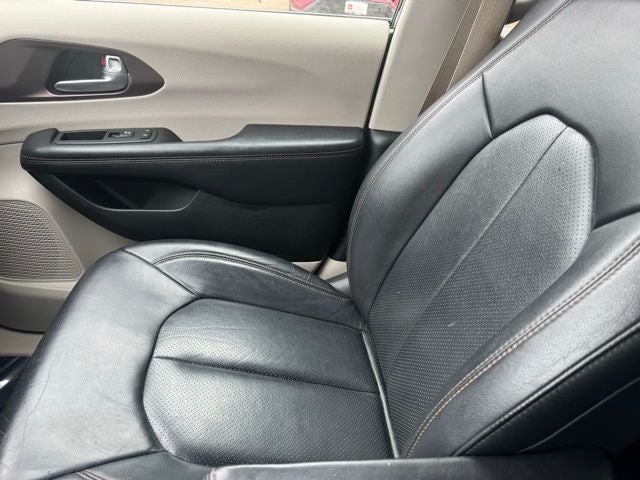 2018 Chrysler Pacifica Touring L FWD