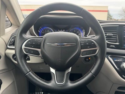2018 Chrysler Pacifica Touring L FWD