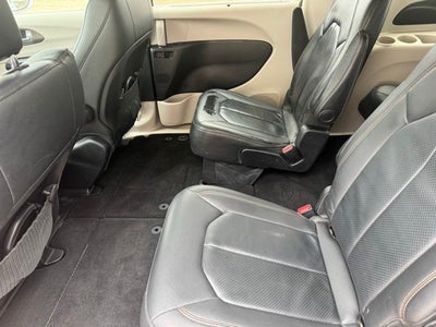 2018 Chrysler Pacifica Touring L FWD
