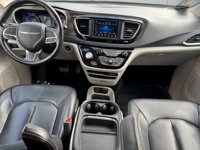 2019 Chrysler Pacifica Touring L FWD