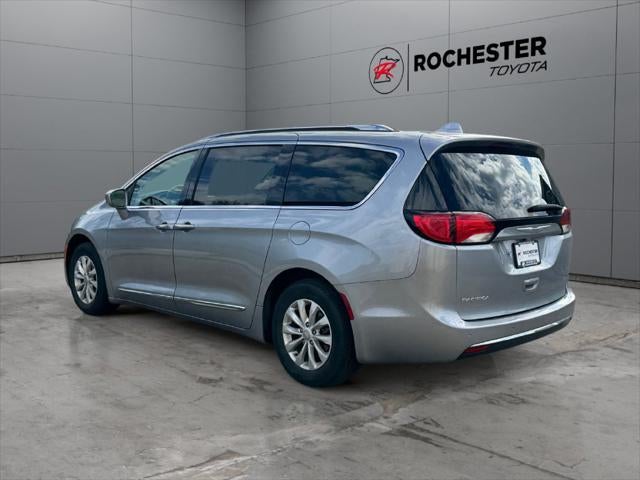 2019 Chrysler Pacifica Touring L FWD