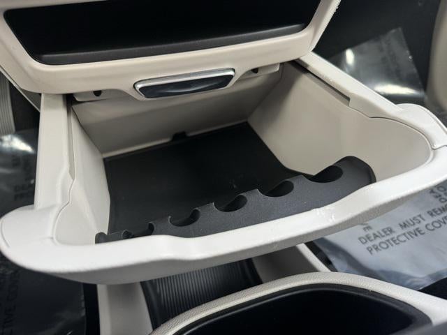 2024 Chrysler Pacifica Touring L FWD