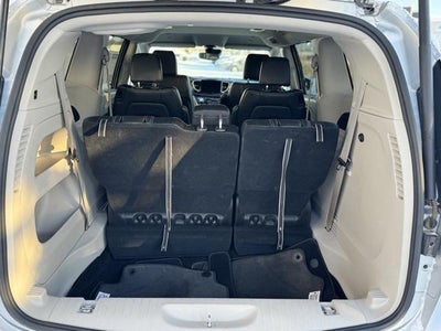 2024 Chrysler Pacifica Touring L FWD