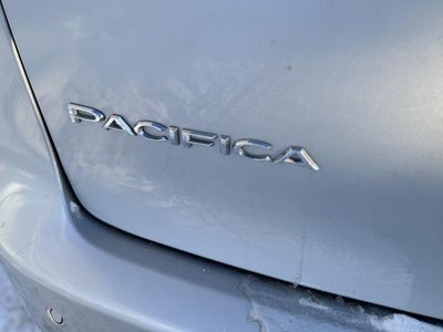 2024 Chrysler Pacifica Touring L FWD