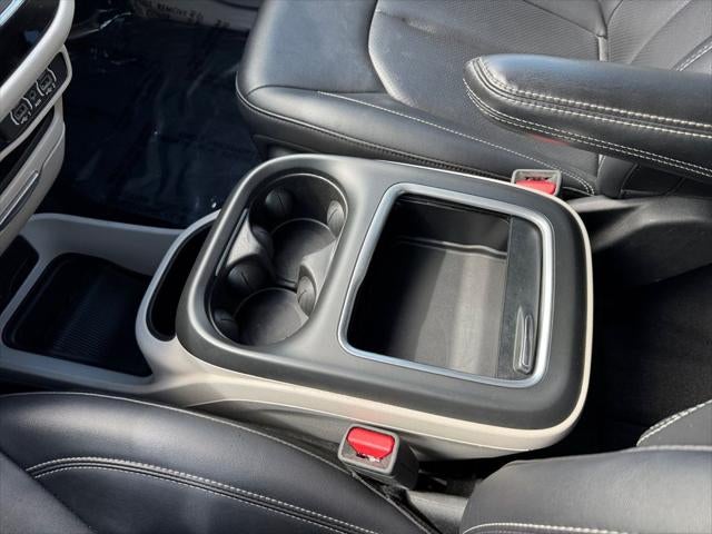 2024 Chrysler Pacifica Touring L FWD