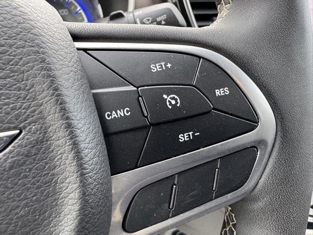 2024 Chrysler Voyager LX FWD