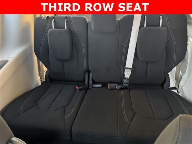 2024 Chrysler Voyager LX FWD