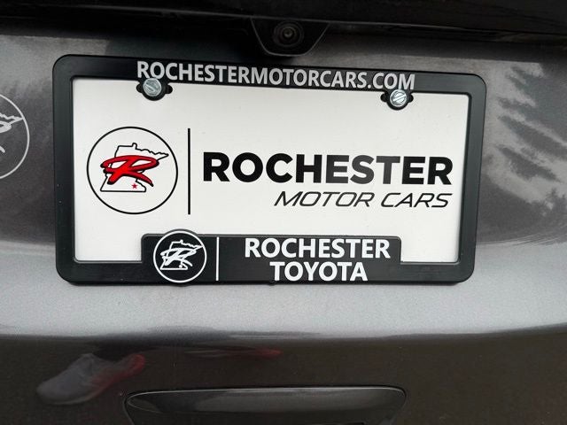 2023 Chrysler Voyager LX FWD