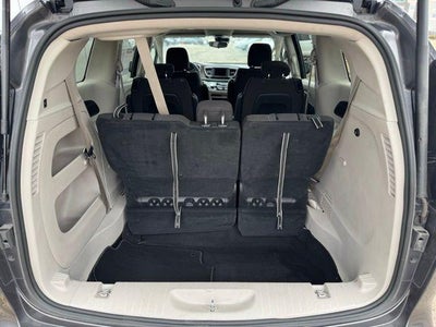 2023 Chrysler Voyager LX FWD