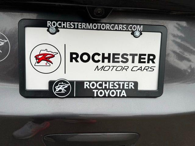 2023 Chrysler Voyager LX FWD