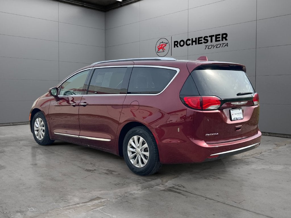 2018 Chrysler Pacifica Touring L Plus FWD