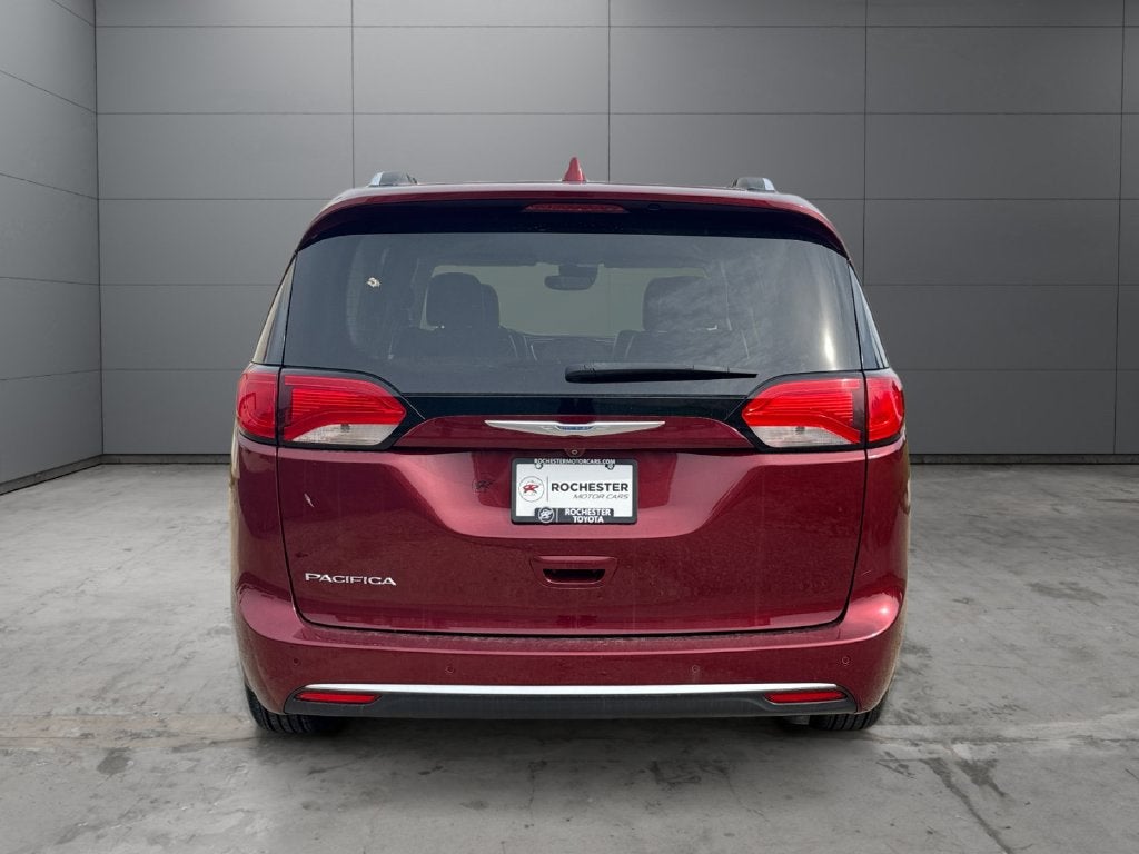 2018 Chrysler Pacifica Touring L Plus FWD