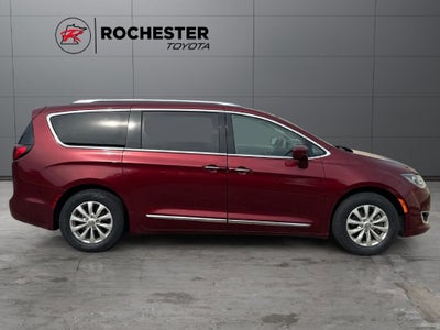 2018 Chrysler Pacifica Touring L Plus FWD