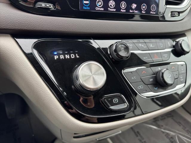 2018 Chrysler Pacifica Touring L Plus FWD