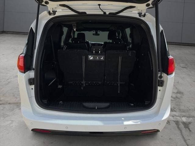 2018 Chrysler Pacifica Touring L Plus FWD