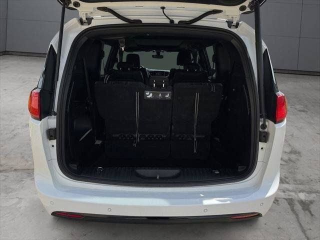 2018 Chrysler Pacifica Touring L Plus FWD