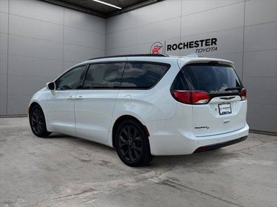 2018 Chrysler Pacifica Touring L Plus FWD