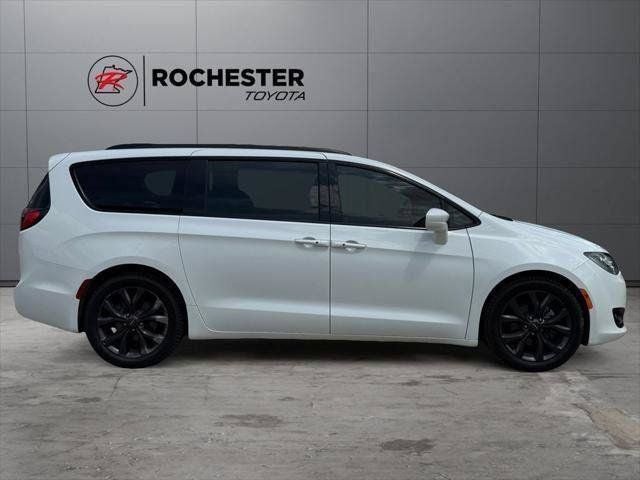2018 Chrysler Pacifica Touring L Plus FWD