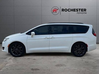 2018 Chrysler Pacifica Touring L Plus FWD