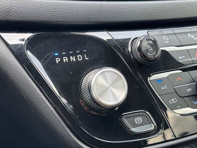 2018 Chrysler Pacifica Touring L Plus FWD