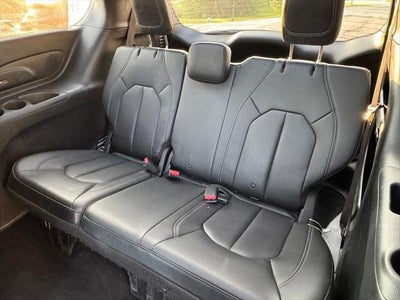 2018 Chrysler Pacifica Touring L Plus FWD