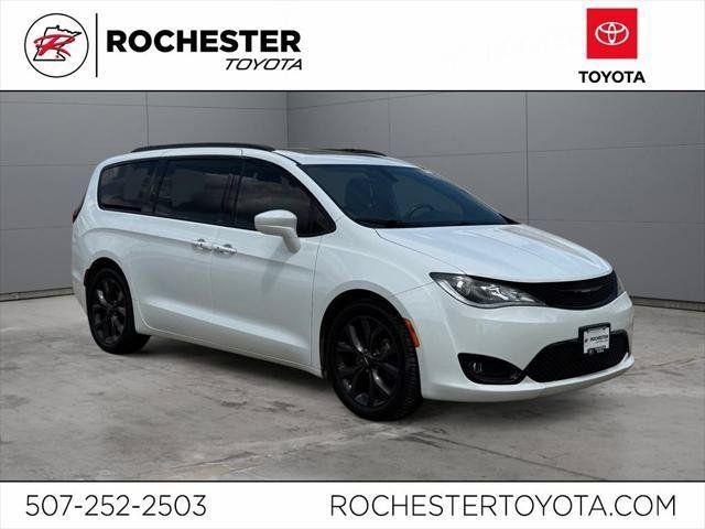 2018 Chrysler Pacifica Touring L Plus FWD