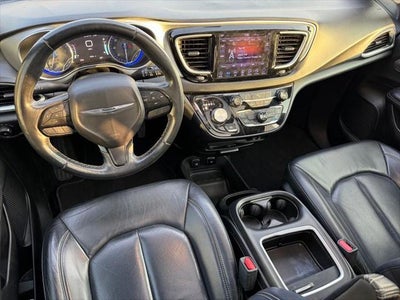2018 Chrysler Pacifica Touring L Plus FWD