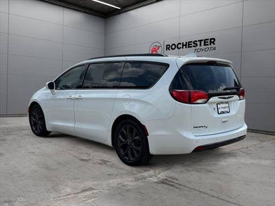 2018 Chrysler Pacifica Touring L Plus FWD