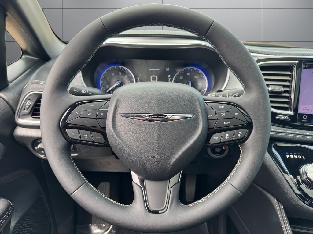 2025 Chrysler Pacifica Limited FWD
