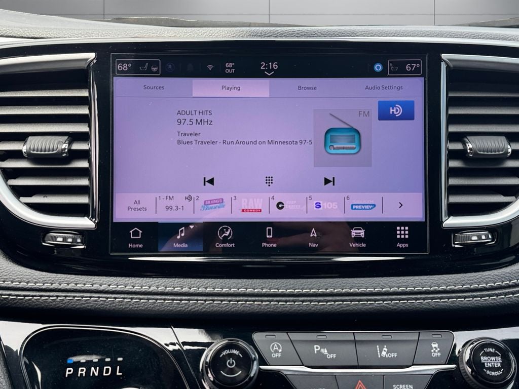 2025 Chrysler Pacifica Limited FWD