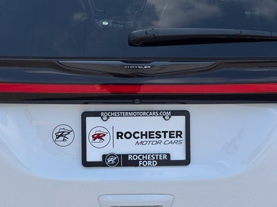 2025 Chrysler Pacifica Limited FWD