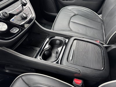 2026 Chrysler Pacifica Limited FWD