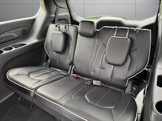 2026 Chrysler Pacifica Limited FWD