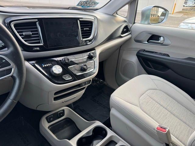 2019 Chrysler Pacifica Hybrid Touring Plus FWD