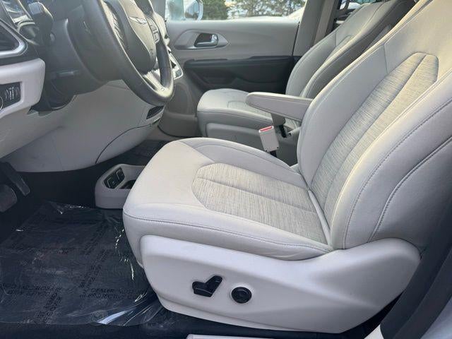 2019 Chrysler Pacifica Hybrid Touring Plus FWD