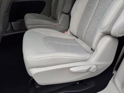 2019 Chrysler Pacifica Hybrid Touring Plus FWD