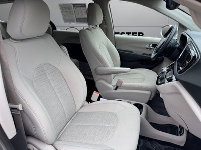 2019 Chrysler Pacifica Hybrid Touring Plus FWD