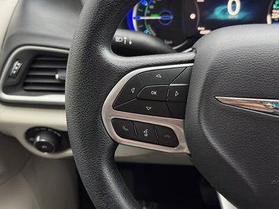 2019 Chrysler Pacifica Hybrid Touring Plus FWD