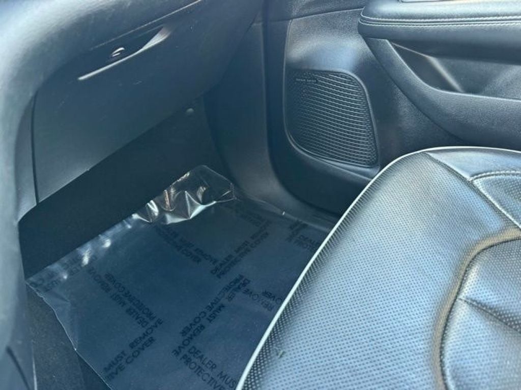 2020 Chrysler Pacifica Hybrid Limited FWD