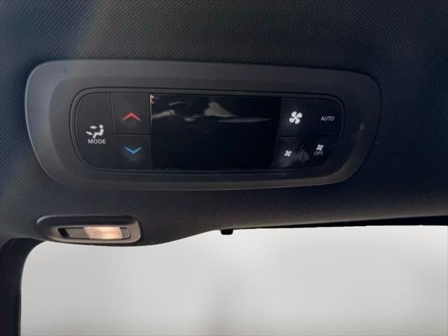 2020 Chrysler Pacifica Hybrid Limited FWD