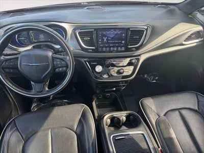 2020 Chrysler Pacifica Hybrid Limited FWD