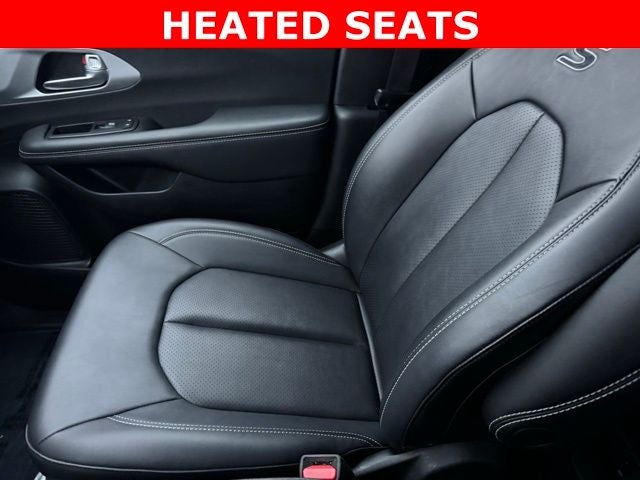 2024 Chrysler Pacifica Hybrid Select FWD